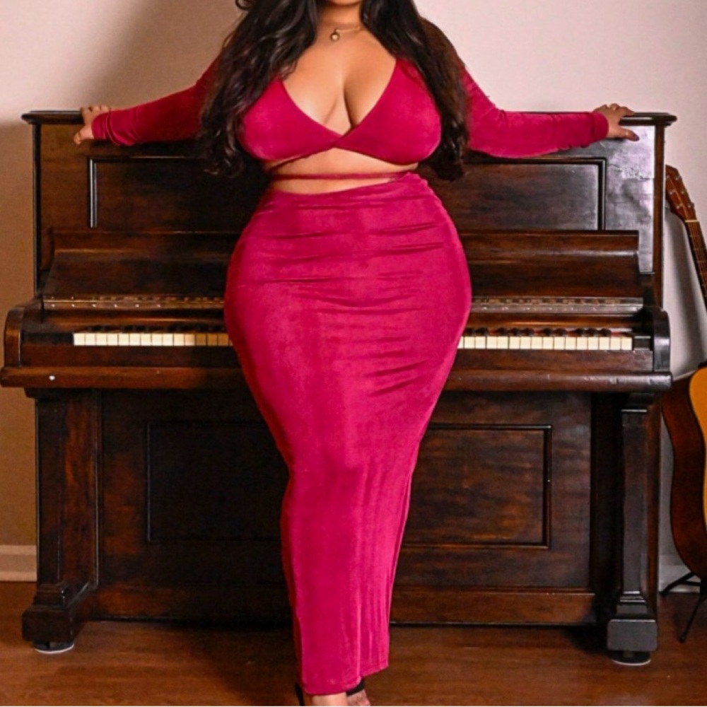 Two piece set